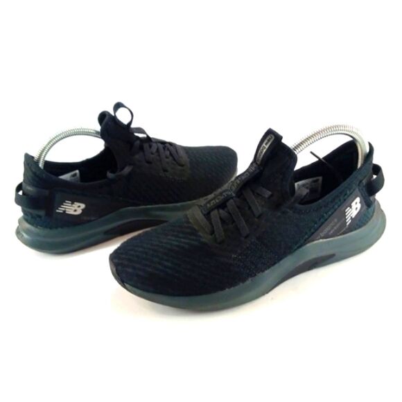 NWOT New Balance DynaSoft Nergize Sport V2 Women's Training Shoe Black 8.5 - Picture 3 of 11